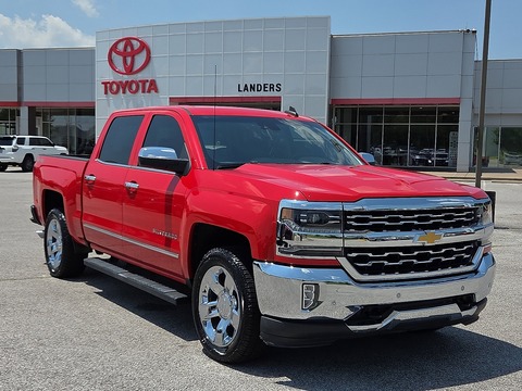 2017 Chevrolet Silverado 1500.