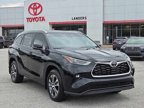 2024 Toyota Highlander.