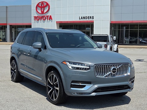 2023 Volvo XC90.
