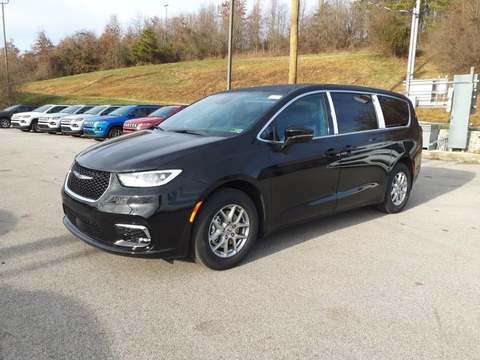 2025 Chrysler Pacifica.