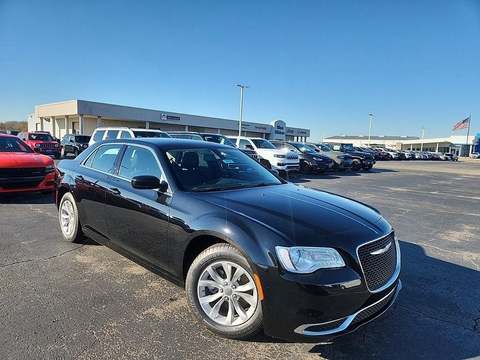 2023 Chrysler 300.