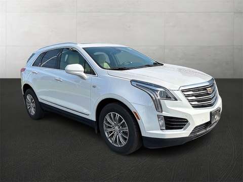 2017 Cadillac XT5.