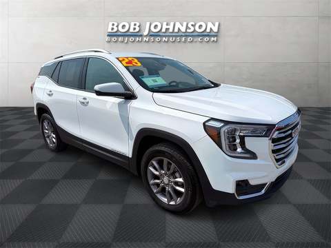 2023 GMC Terrain.