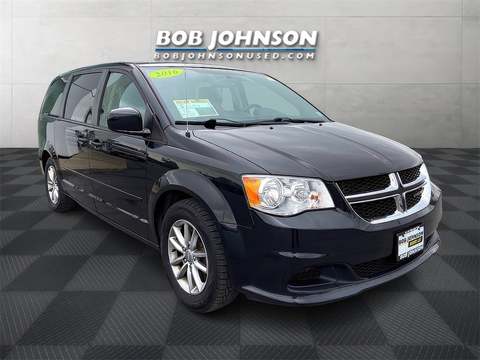 2016 Dodge Grand Caravan.