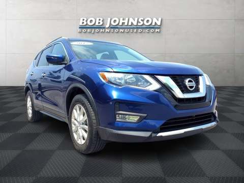 2017 Nissan Rogue.