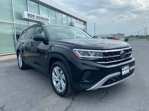 2022 Volkswagen Atlas.