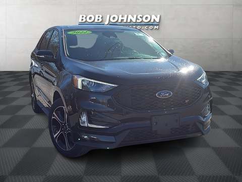 2022 Ford Edge.