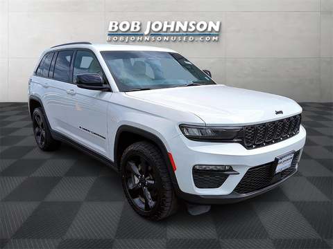 2023 Jeep Grand Cherokee.