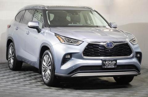2021 Toyota Highlander.
