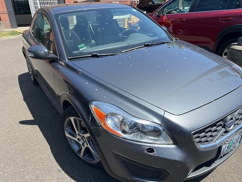 2013 Volvo C30.