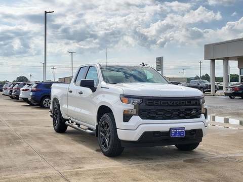 2025 Chevrolet Silverado 1500.
