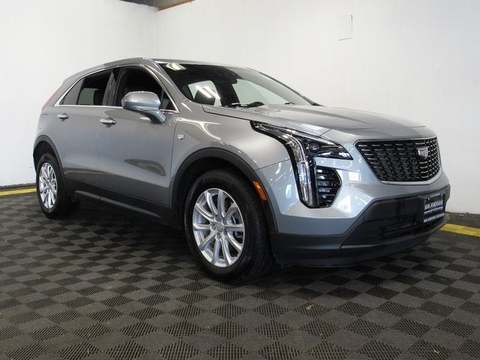 2023 Cadillac XT4.