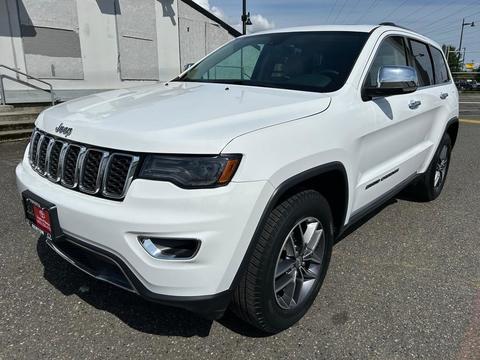 2017 Jeep Grand Cherokee.