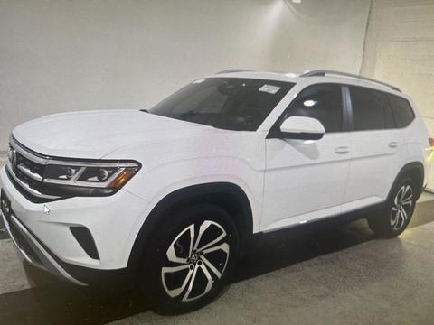 2022 Volkswagen Atlas.