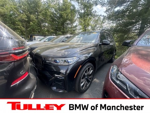 2022 BMW X7.