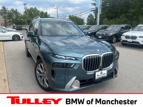 2025 BMW X7.
