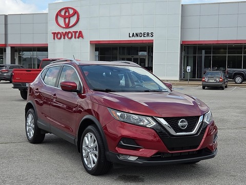 2022 Nissan Rogue.