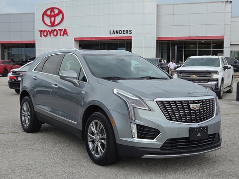 2023 Cadillac XT5.