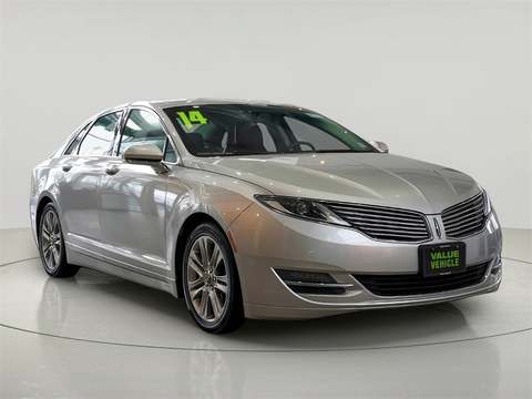 2014 Lincoln MKZ.