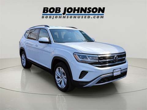 2022 Volkswagen Atlas.