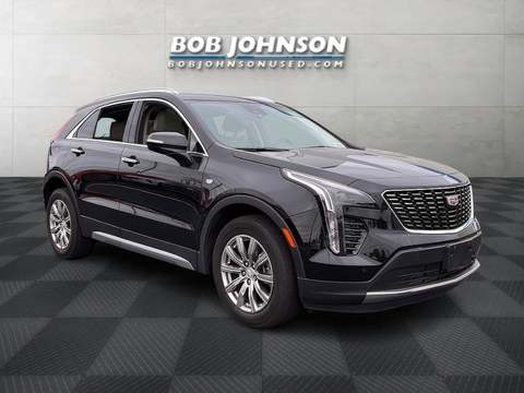2023 Cadillac XT4.