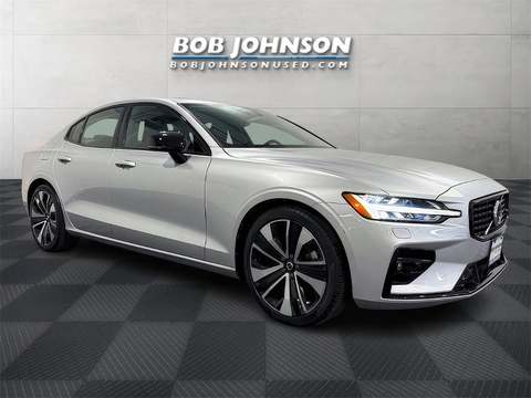 2022 Volvo S60.