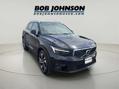 2023 Volvo XC40.