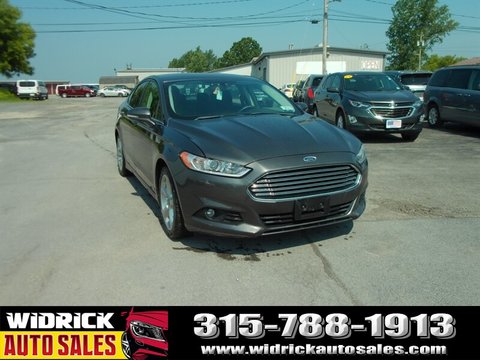 2015 Ford Fusion.
