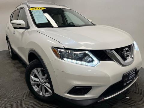 2016 Nissan Rogue.