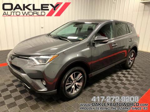 2018 Toyota RAV4.