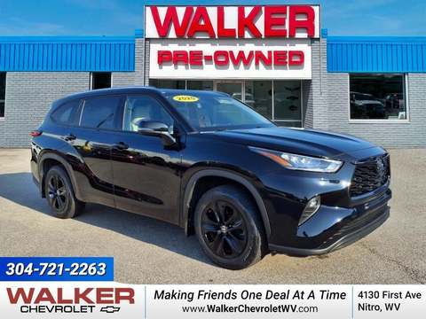 2020 Toyota Highlander.
