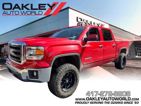2015 GMC Sierra 1500.
