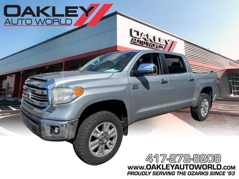 2016 Toyota Tundra.