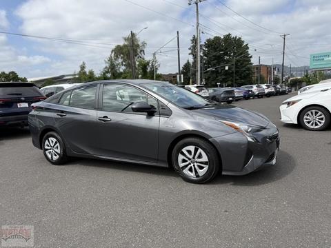 2017 Toyota Prius.
