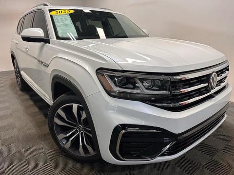 2023 Volkswagen Atlas.