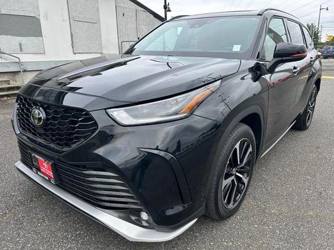 2022 Toyota Highlander.