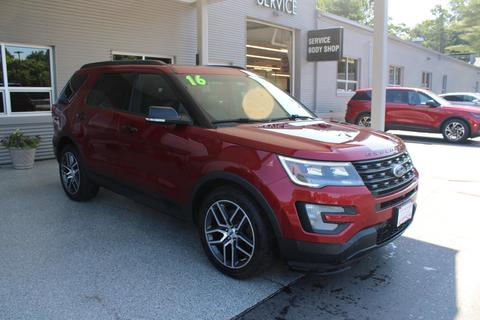 2016 Ford Explorer.