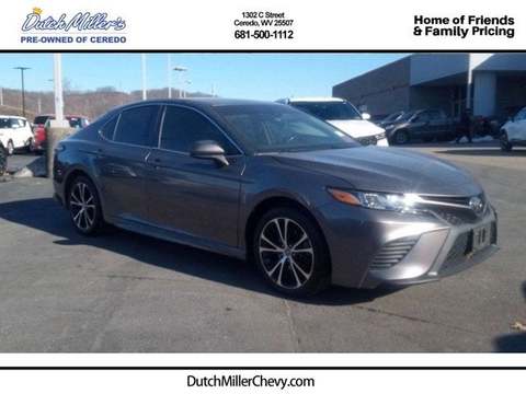 2019 Toyota Camry.
