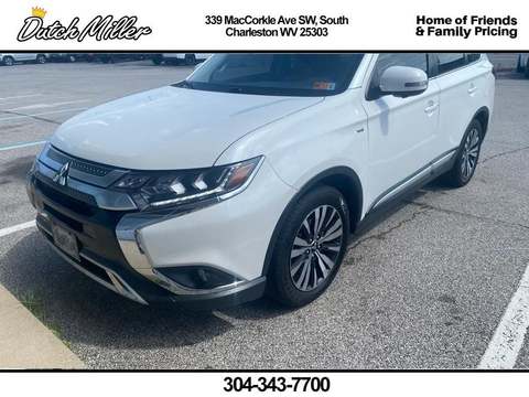 2019 Mitsubishi Outlander.