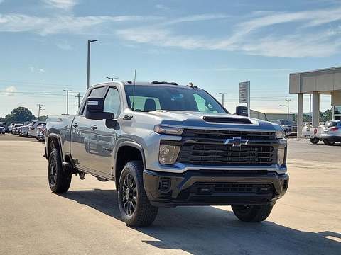 2025 Chevrolet Silverado 3500.
