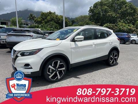 2021 Nissan Rogue.