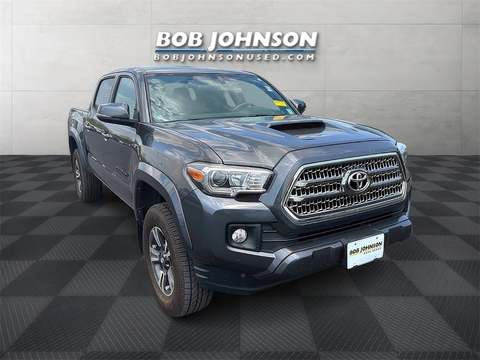 2017 Toyota Tacoma.