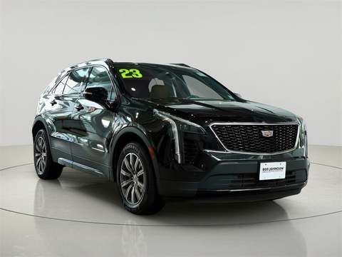 2023 Cadillac XT4.