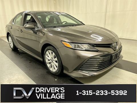 2019 Toyota Camry.