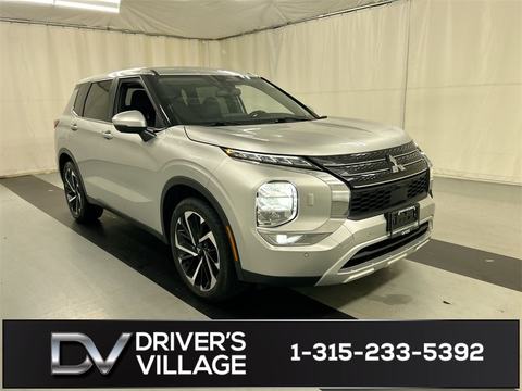2022 Mitsubishi Outlander.