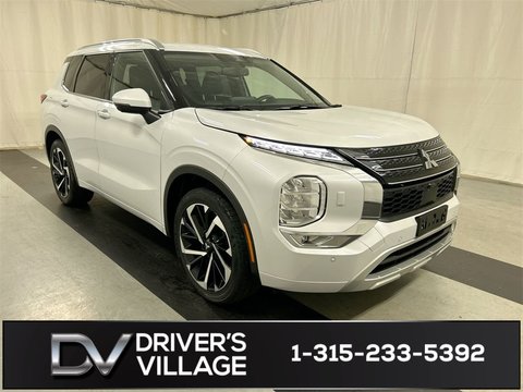 2022 Mitsubishi Outlander.