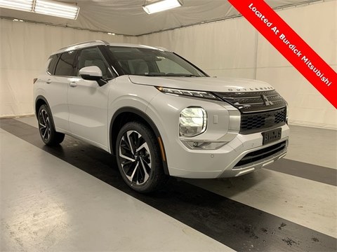 2023 Mitsubishi Outlander.