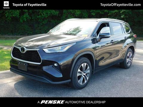2023 Toyota Highlander.