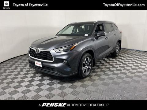 2024 Toyota Highlander.