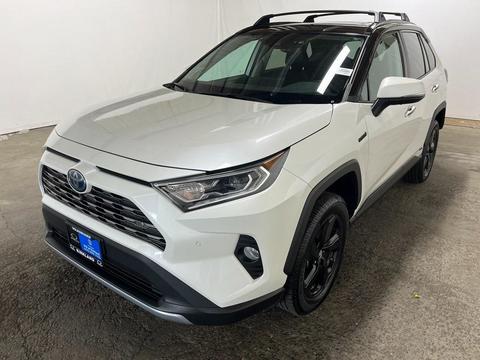 2019 Toyota RAV4.